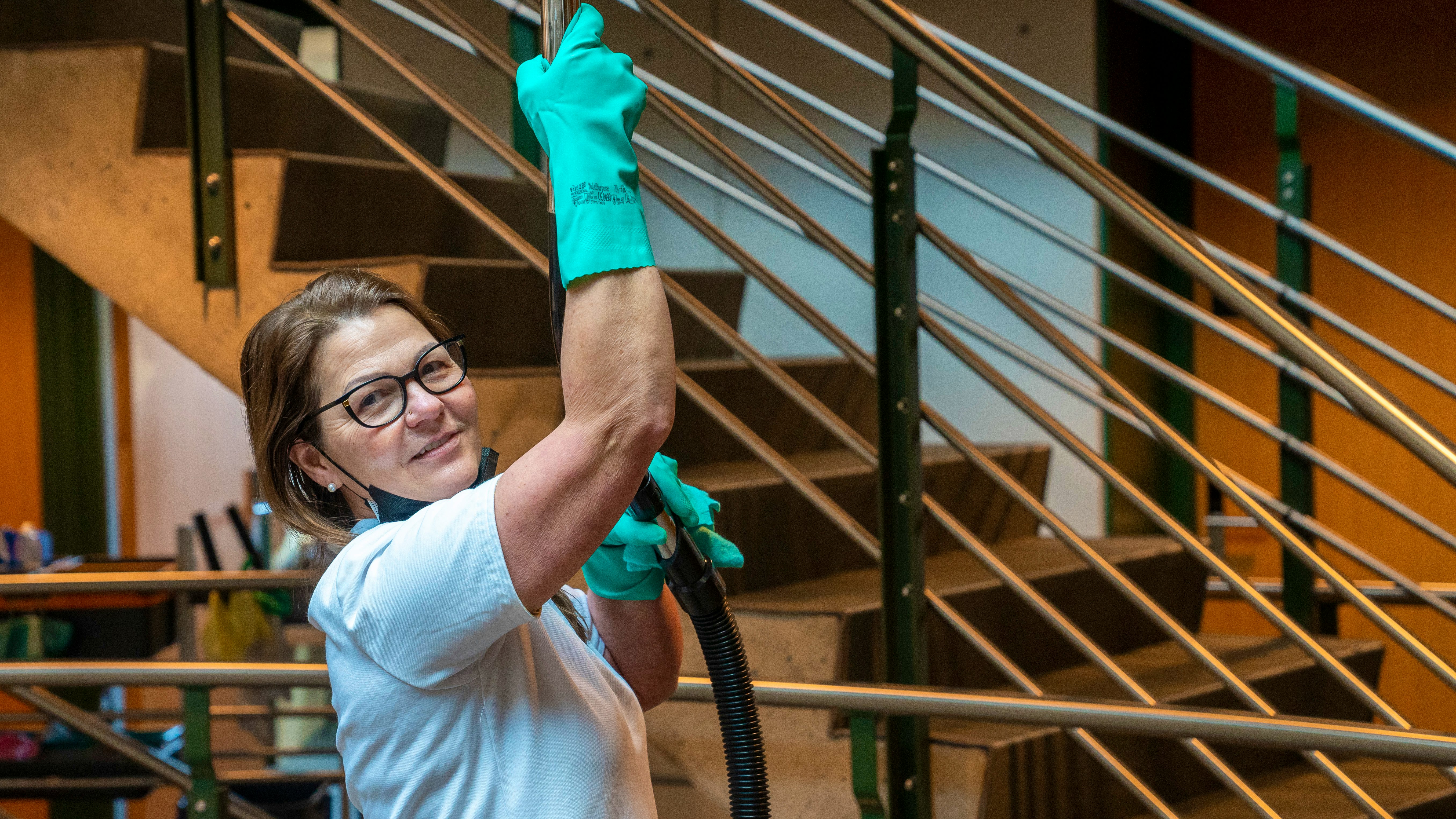 Joelma Perny – Housekeeping employee.