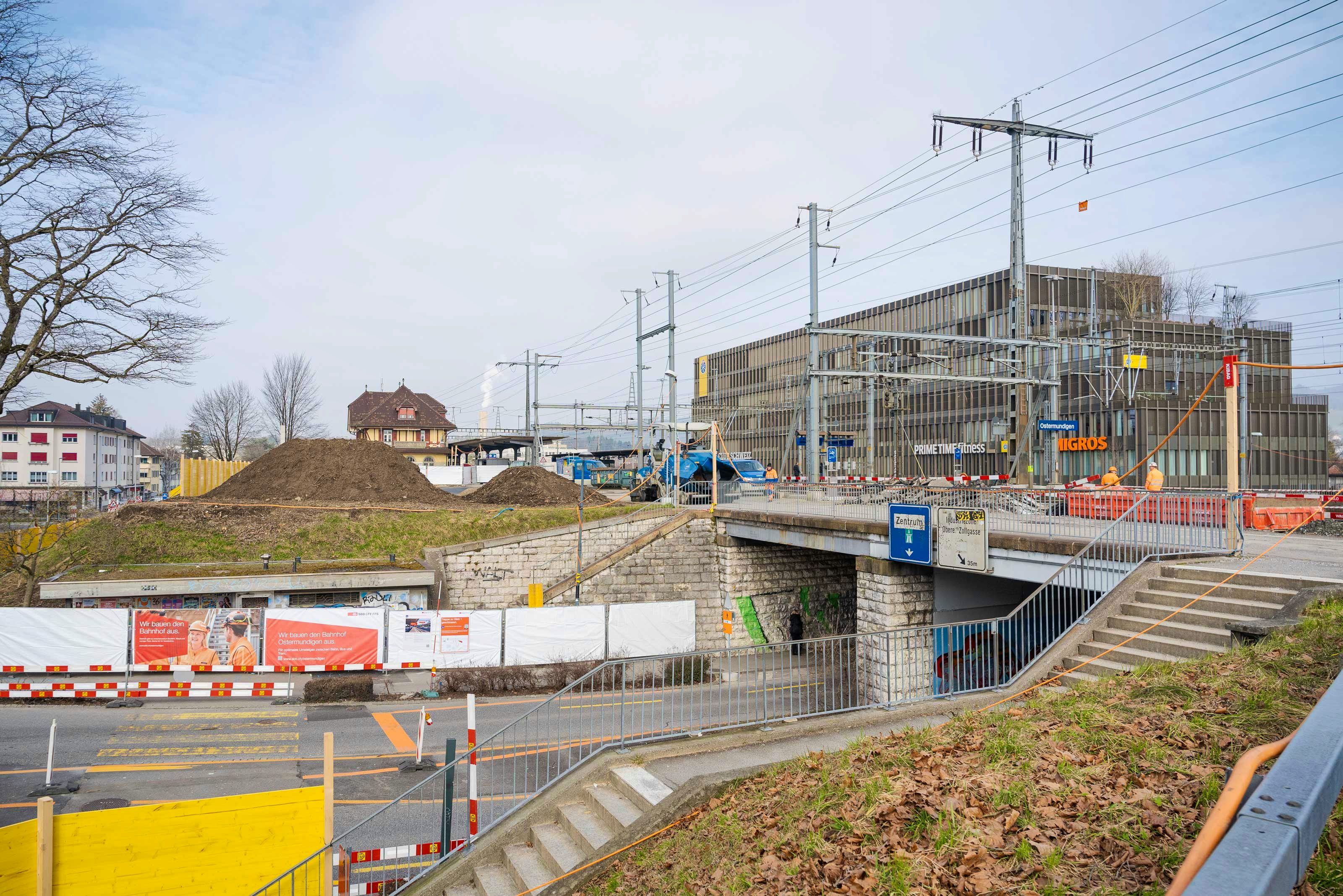 Überblick der Baustelle am Bahnhof Ostermundigen.