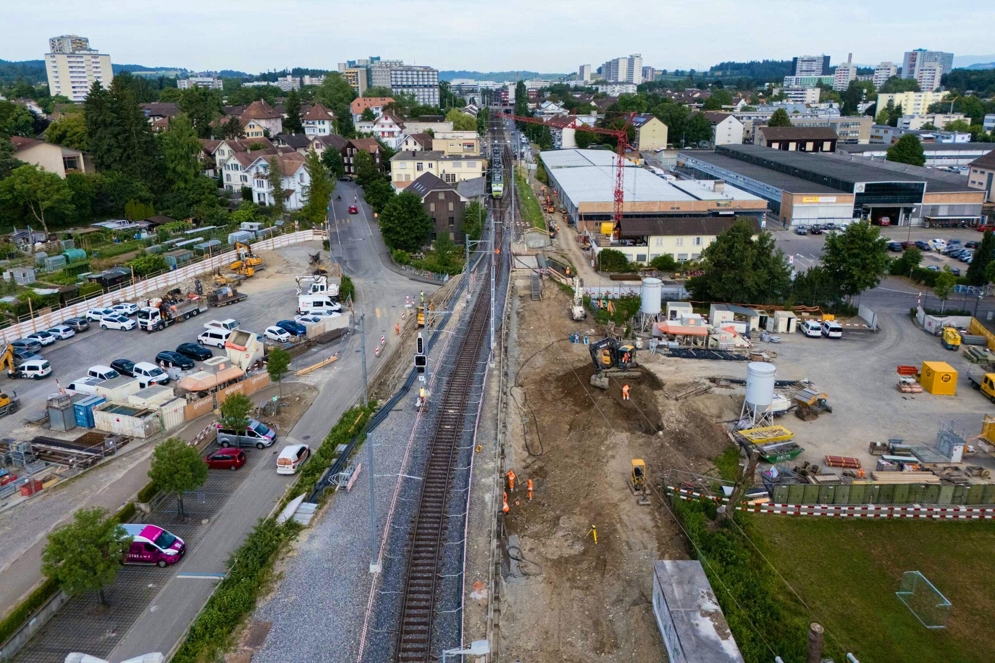 Strassenunterführung Stöckacker, die zur Hälfte ausgehoben wurde (Nordseite).