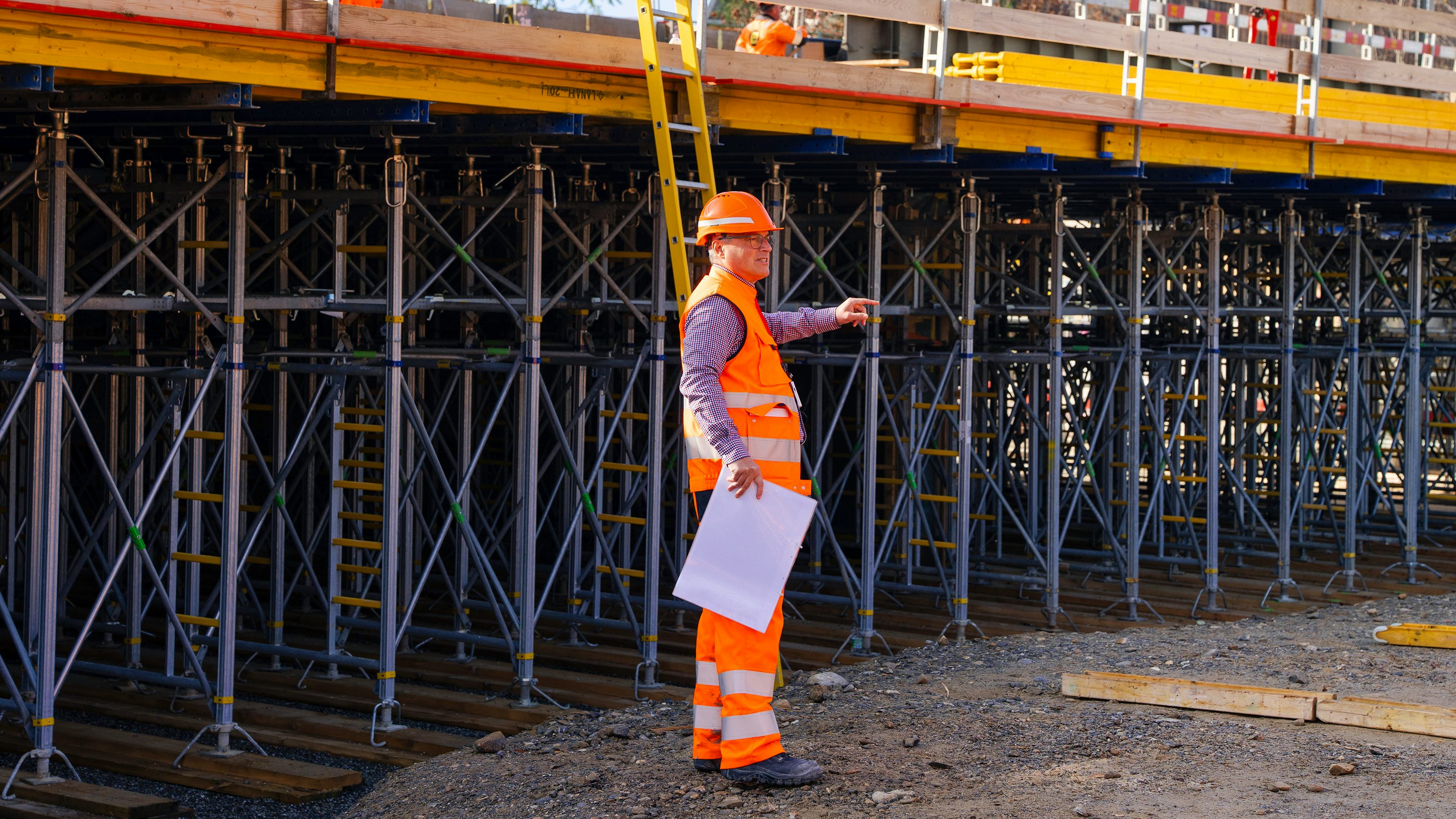 Auf der Baustelle des neuen Bahnhofes Europaplatz Nord-1.