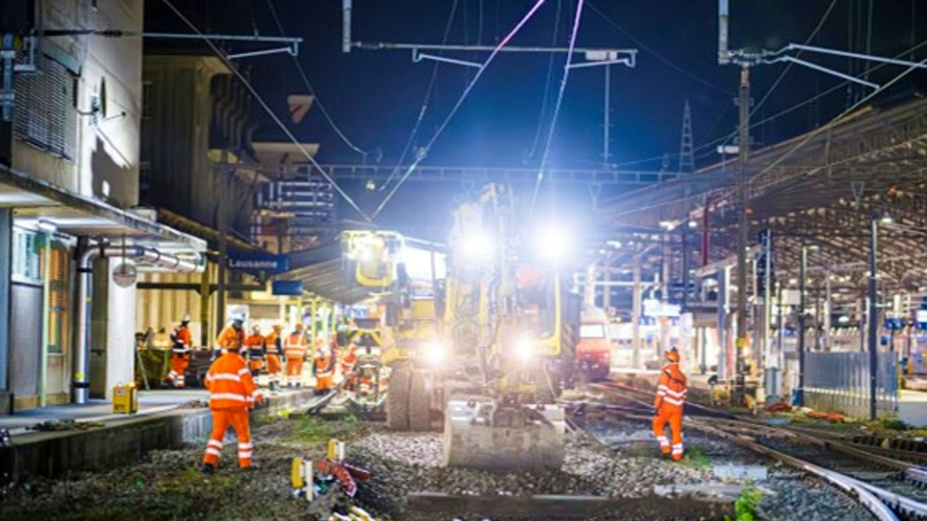 Il rinnovo dei binari e degli scambi del binario 1 nell’aprile 2024.