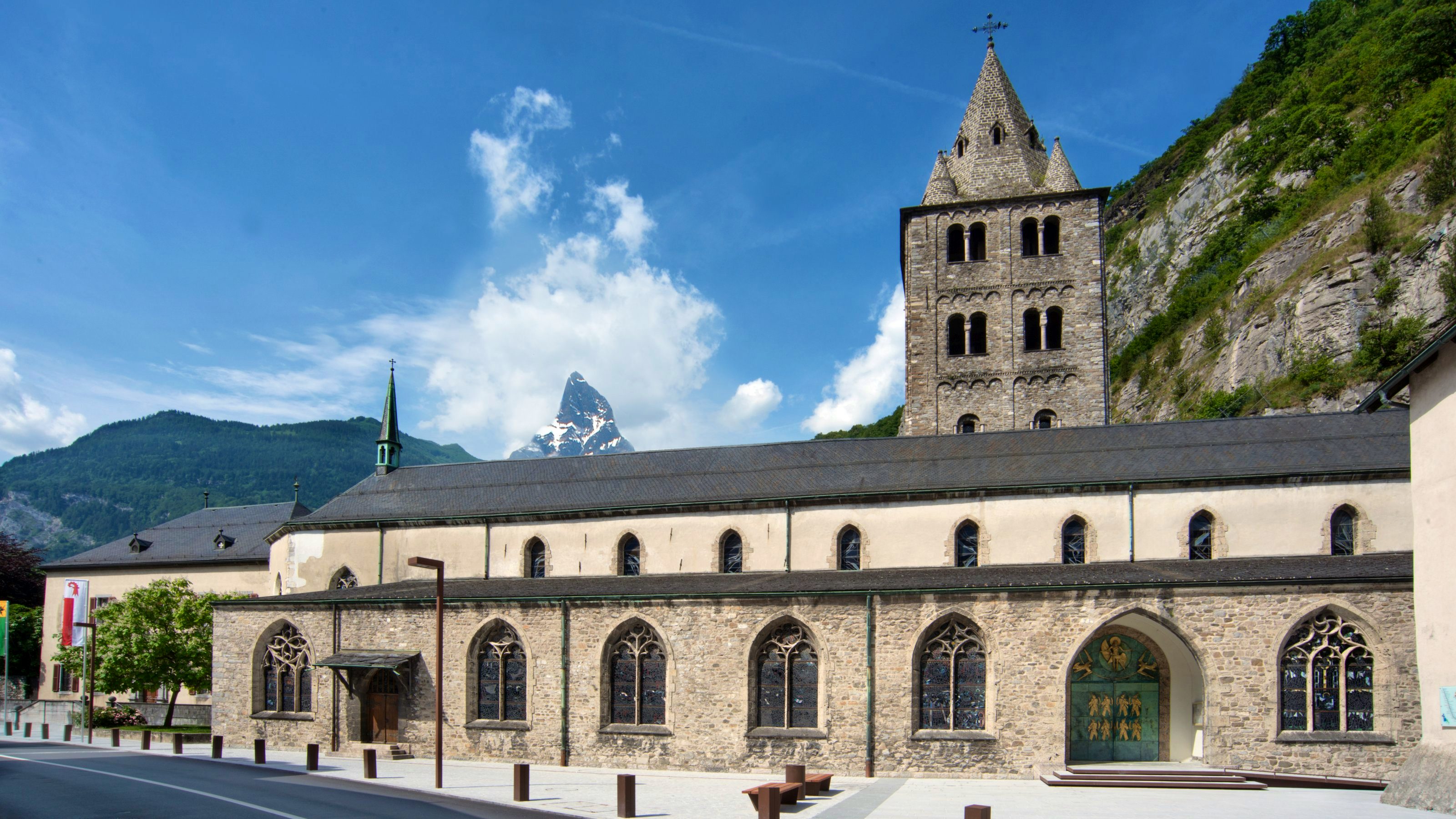 Foto dell’abbazia di Saint-Maurice.