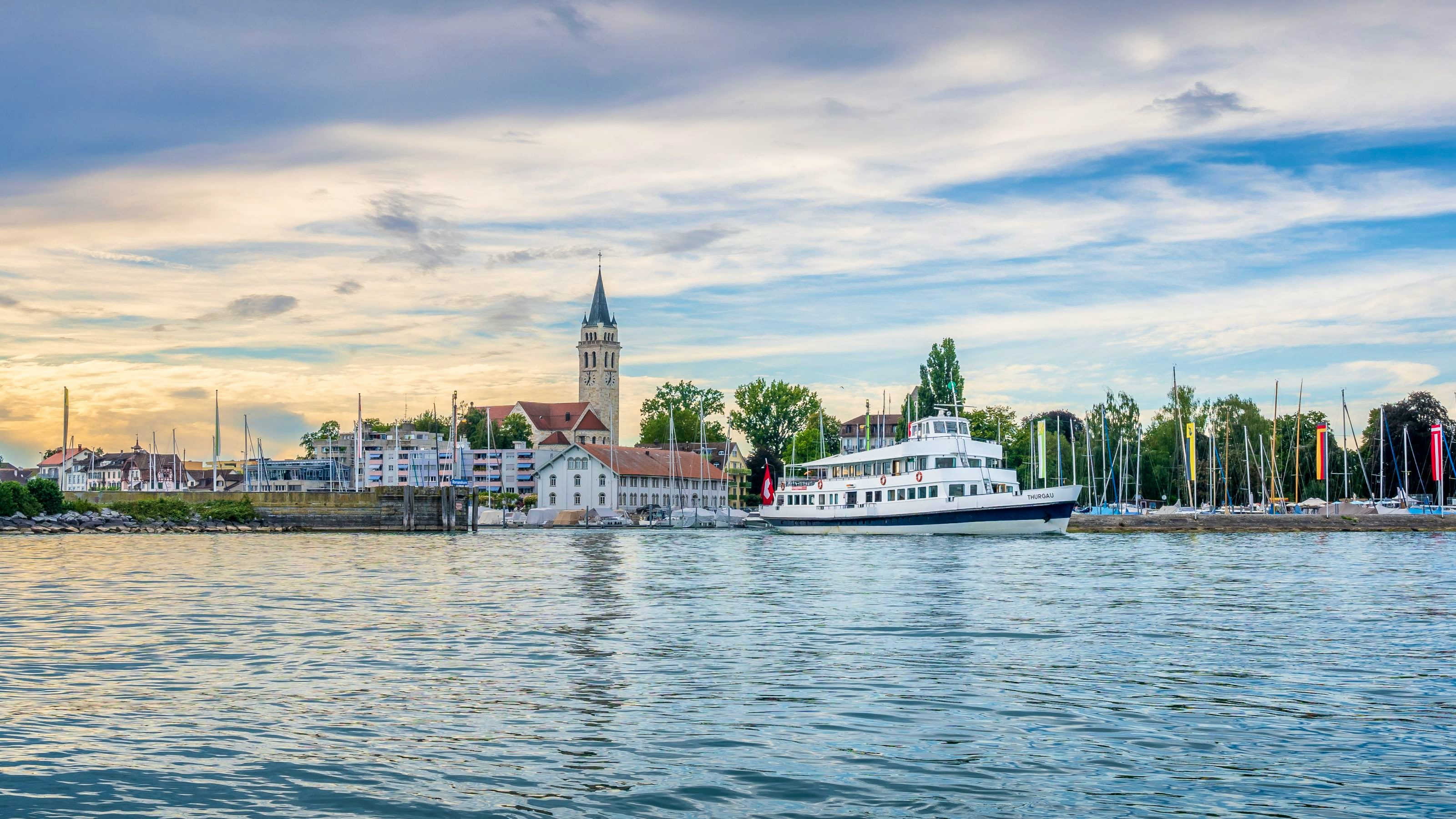 The harbour on the lakeshore with Romanshorn in the background.